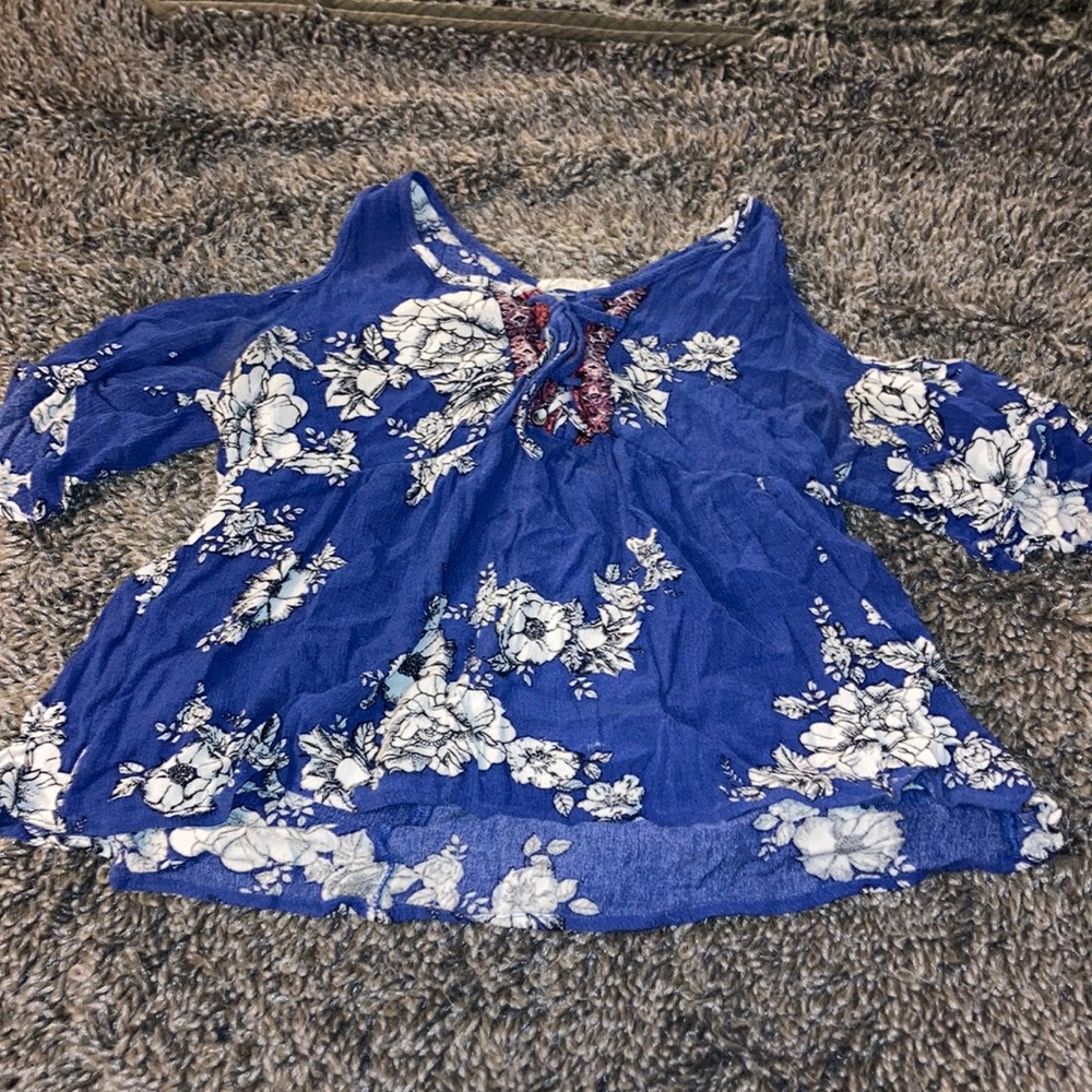 Blue Floral Top with shoulder holes